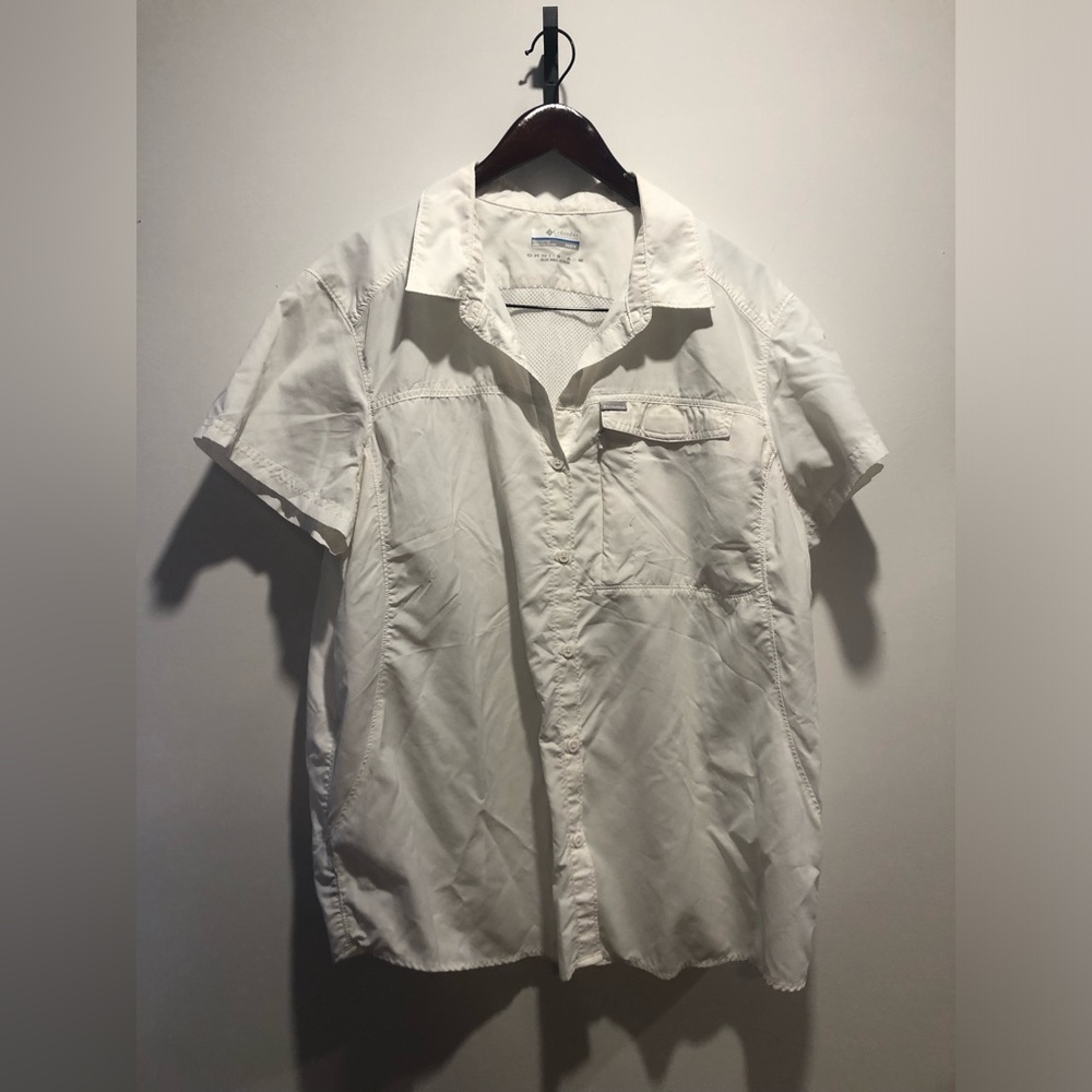Classic White Short-Sleeve Omni Shade Columbia